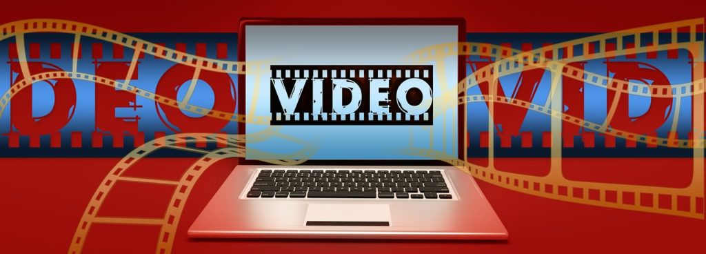 Six Benefits Of Watching Your Favorite Movies Online